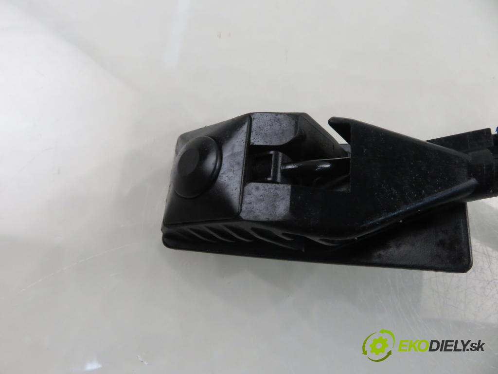 CITROEN C5 III (RD_) SEDAN 2008 155,00 3.0 V6 211 - XFV (ES9A) 2946,00 Potenciometer plynu 0280755095 ; 9661503980 (Potenciometer plynového pedálu)