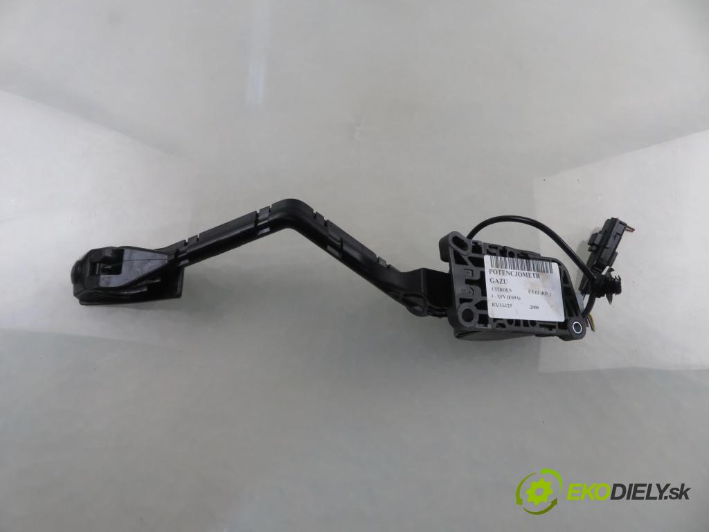 CITROEN C5 III (RD_) SEDAN 2008 155,00 3.0 V6 211 - XFV (ES9A) 2946,00 Potenciometer plynu 0280755095 ; 9661503980 (Potenciometer plynového pedálu)