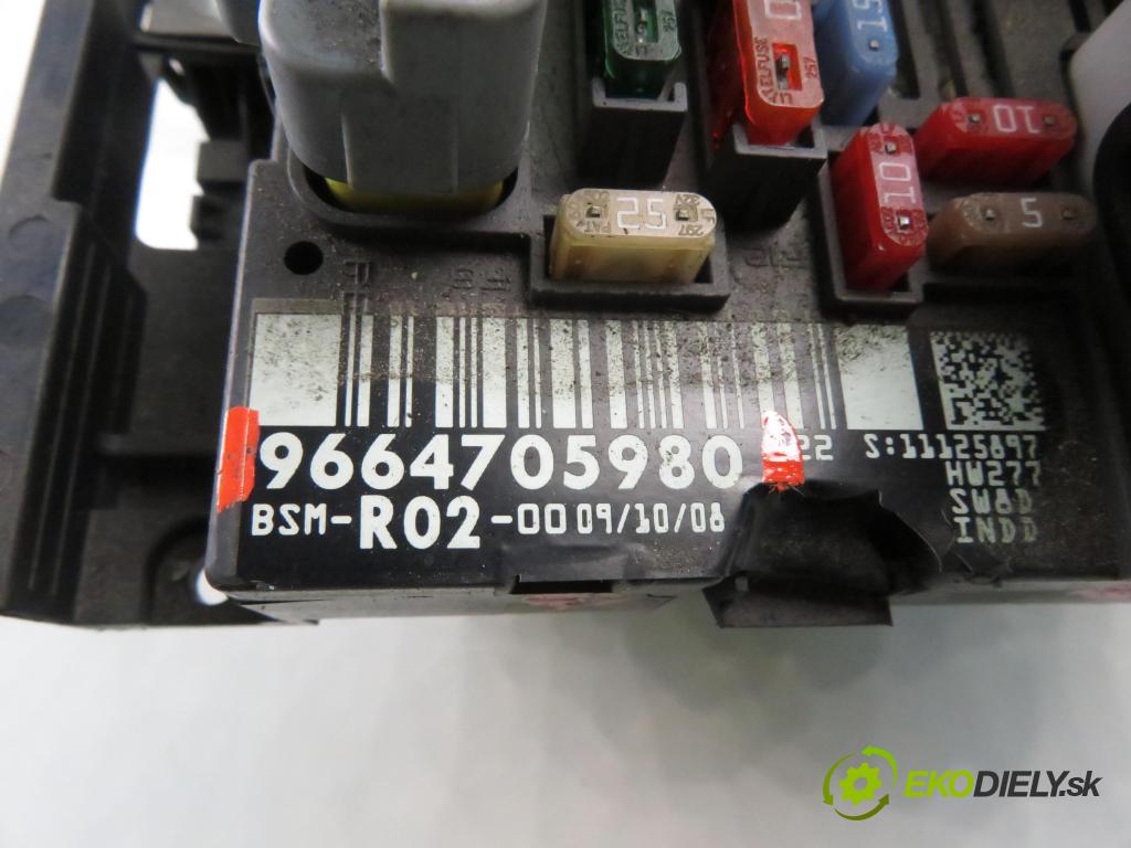 CITROEN C5 III (RD_) SEDAN 2008 155,00 3.0 V6 211 - XFV (ES9A) 2946,00 MODUL BSM 9664705980