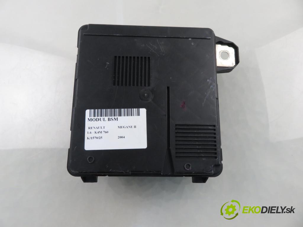 RENAULT MEGANE II sedan (LM0/1_) SEDAN 2004 0,00 1.6 - K4M 760 1598,00 riadiaca jednotka / MODUL INNE: 8200306033A ; S118399300J