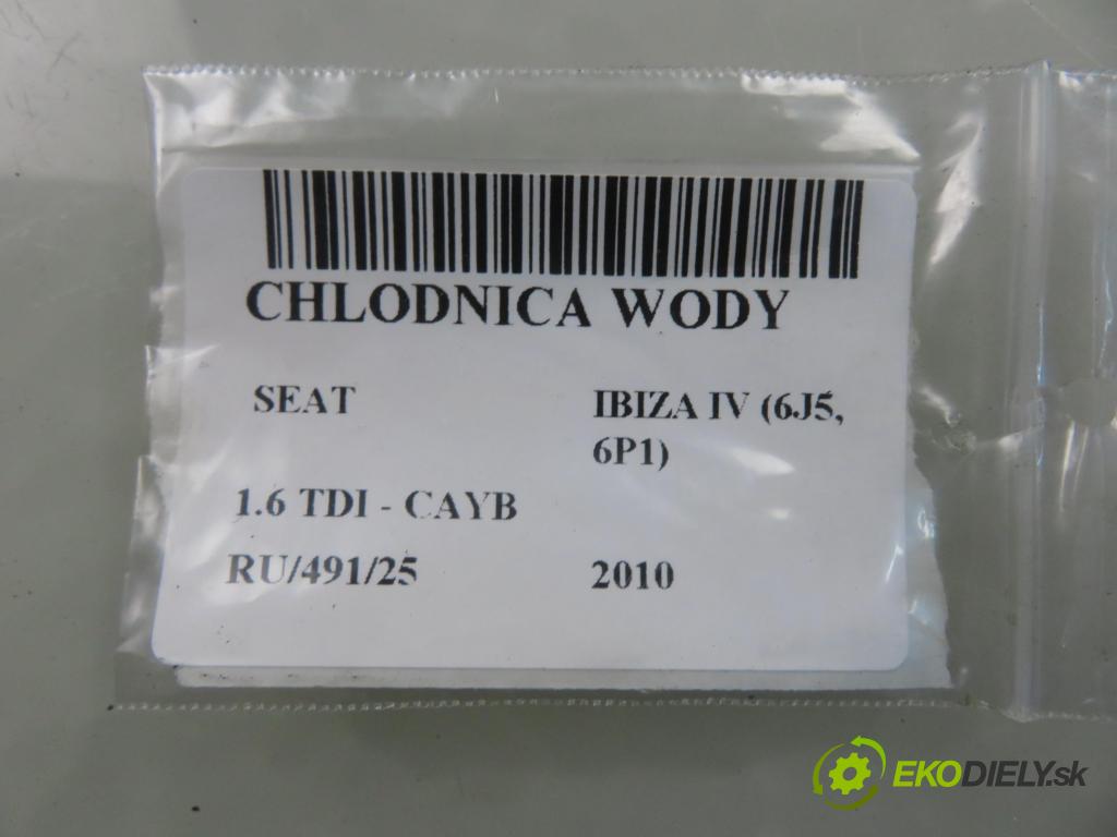 SEAT IBIZA IV (6J5, 6P1) HB 2010 66,00 1.6 TDI - CAYB 1598,00 chladič vody 6R0121253A