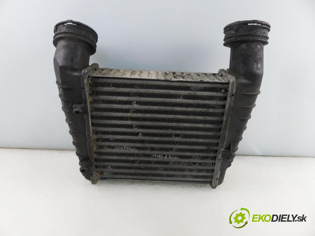 VW PASSAT B5.5 (3B3) SEDAN 2000 96,00 1.9 TDI PD 130 - AVF 1896,00 chladič intercooler 8D0145805C