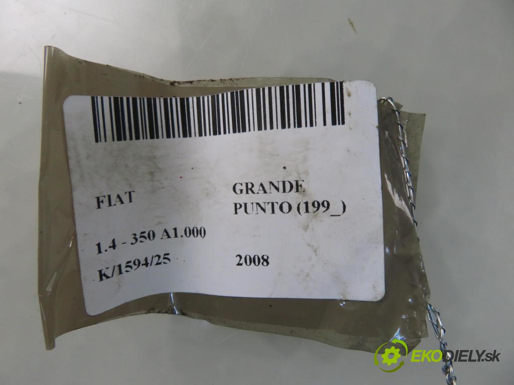 FIAT GRANDE PUNTO (199_) HB 2008 57,00 1.4 - 350 A1.000 1368,00 startér S2053 (Startér)