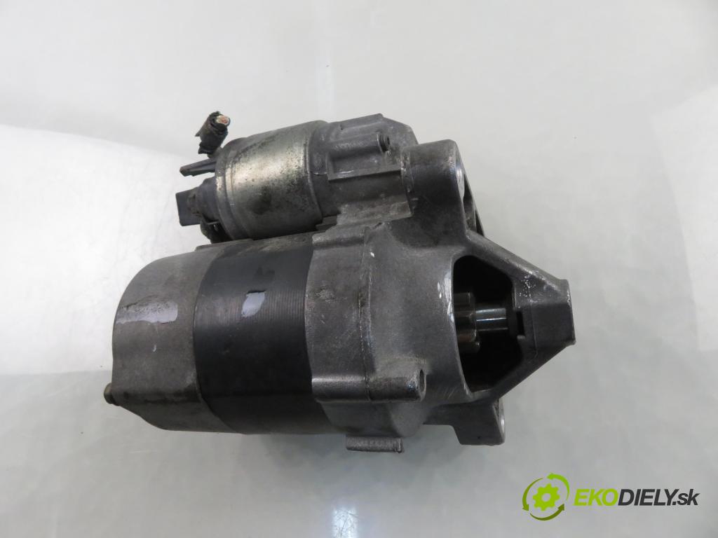 RENAULT MEGANE II sedan (LM0/1_) SEDAN 2004 0,00 1.6 - K4M 760 1598,00 Štartér 8200266777A ; D7E47 (Štartér)