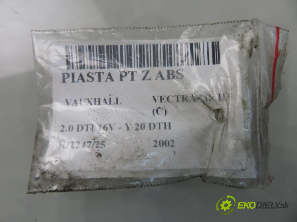 VAUXHALL VECTRA Mk II (C) LIFTBACK 2002 74,00 2.0 DTI 16V - Y 20 DTH 1995,00 náboj pravé zadné ABS 