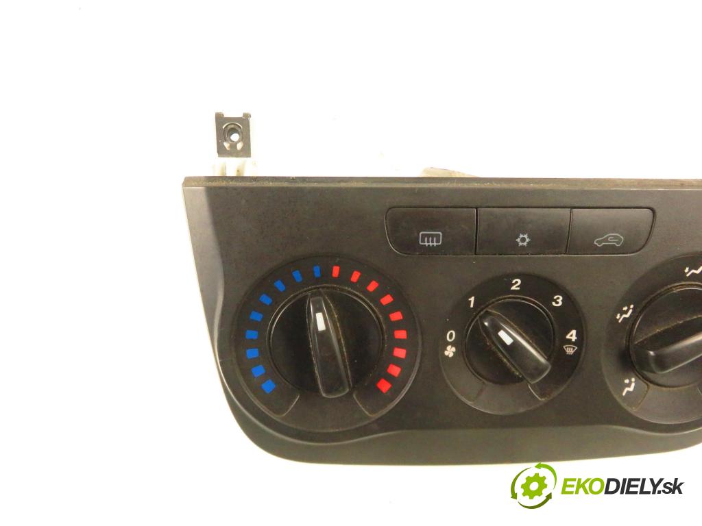 FIAT GRANDE PUNTO (199_) HB 2008 57,00 1.4 - 350 A1.000 1368,00 Panel kúrenia KLIMATIZACE: