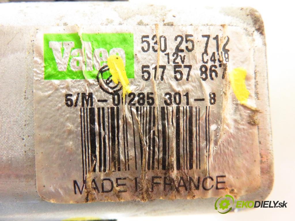 FIAT GRANDE PUNTO (199_) HB 2008 57,00 1.4 - 350 A1.000 1368,00 Motorček stierače zadné 51757867 ; 53025712