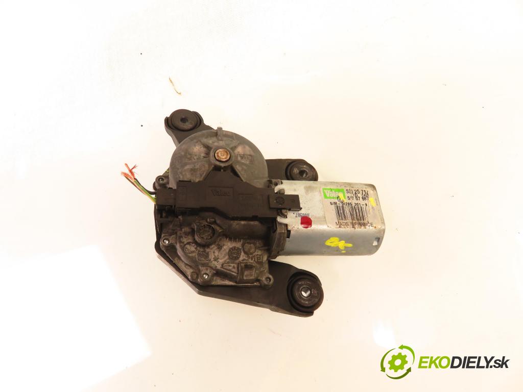 FIAT GRANDE PUNTO (199_) HB 2008 57,00 1.4 - 350 A1.000 1368,00 Motorček stierače zadné 51757867 ; 53025712