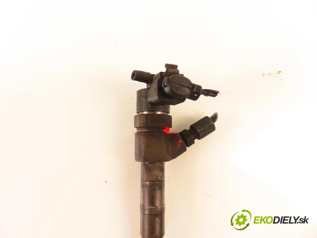 FIAT STILO Multi Wagon (192_) KOMBI 2004 103,00 1.9 JTD 16V 140 - 192 A5.000 1910,00 vstřikovač 0445110111 (Vstřikovač paliva)