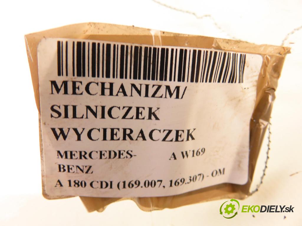 MERCEDES-BENZ KLASA A (W169) HB 2004 80,00 2.0 CDI 109 - OM 640.940 1991,00 Motorček stieračov A1698200300