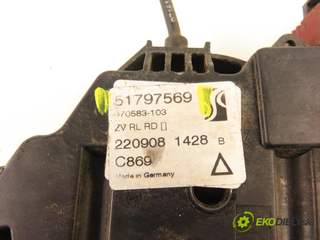FIAT GRANDE PUNTO (199_) HB 2008 57,00 1.4 - 350 A1.000 1368,00 zámok 51797569