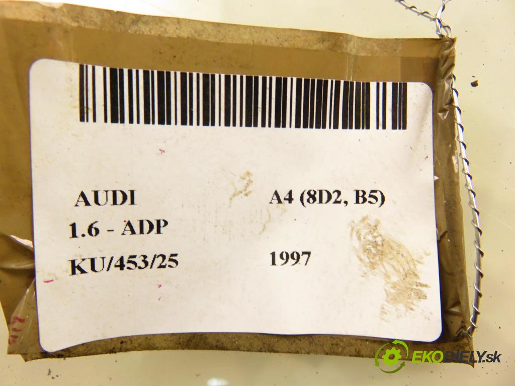 AUDI A4 (8D2, B5) SEDAN 1997 74,00 1.6 8V 100 - ADP 1595,00 Brzdič strmeň pravé zadné 