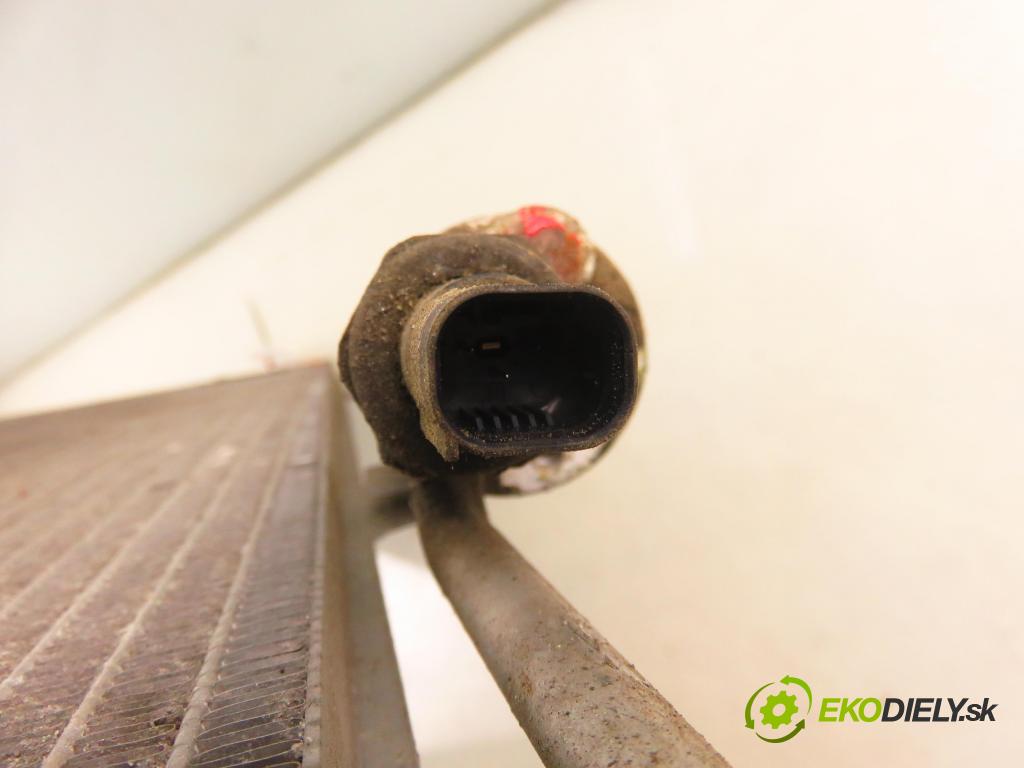 MERCEDES-BENZ KLASA B Sports Tourer (W245) MINIVAN 2009 103,00 B 200 CDI (245.208) -  140 OM 640.941 1991,00 chladič klimatizace  (Chladič klimatizace)