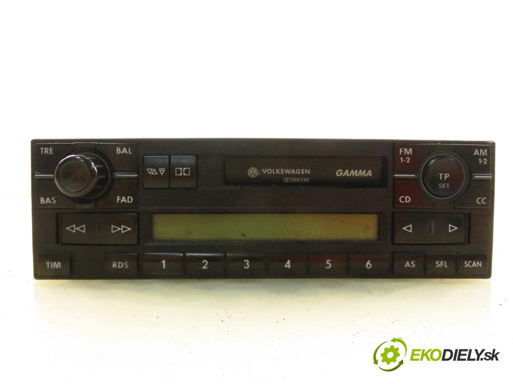 VW PASSAT B5.5 Variant (3B6) KOMBI 2002 74,00 1.9 TDI PD 101 - AVB 1896,00 RADIO 1J0035186D
