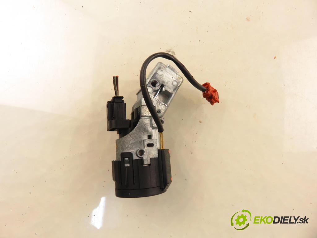 PEUGEOT 407 (6D_) SEDAN 2005 100,00 2.0 HDi 135 - RHR 1997,00 spinačka 9648445180 (Spínacia skrinka)