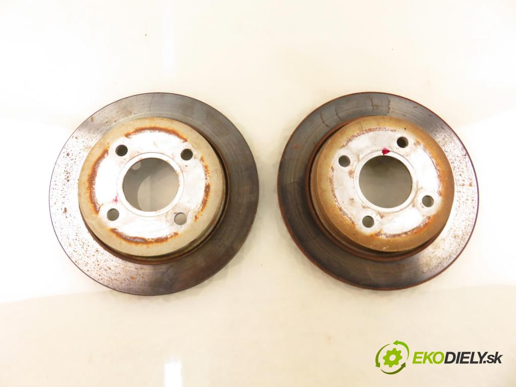 FORD FOCUS (DAW, DBW) HB 1999 66,00 1.8 TDDi 90- C9DB 1753,00 Lamela kotúč brzdová zadné