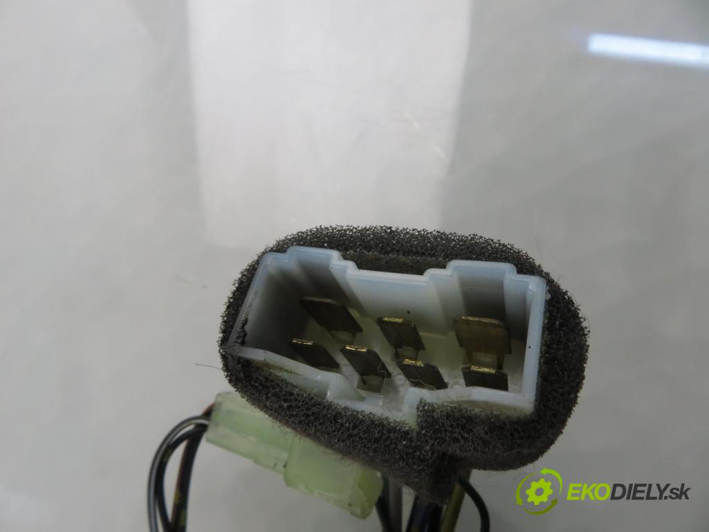 SUZUKI ALTO (FF) HB 2004 46,00 1.1 (RF410) - F10D 1061,00 spinačka 3397080G01 (Spínacia skrinka)