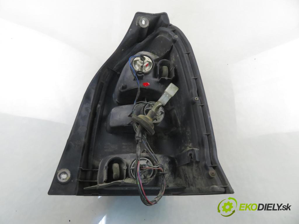 SUZUKI ALTO (FF) HB 2004 46,00 1.1 (RF410) - F10D 1061,00 Svetlo ľavé zadné