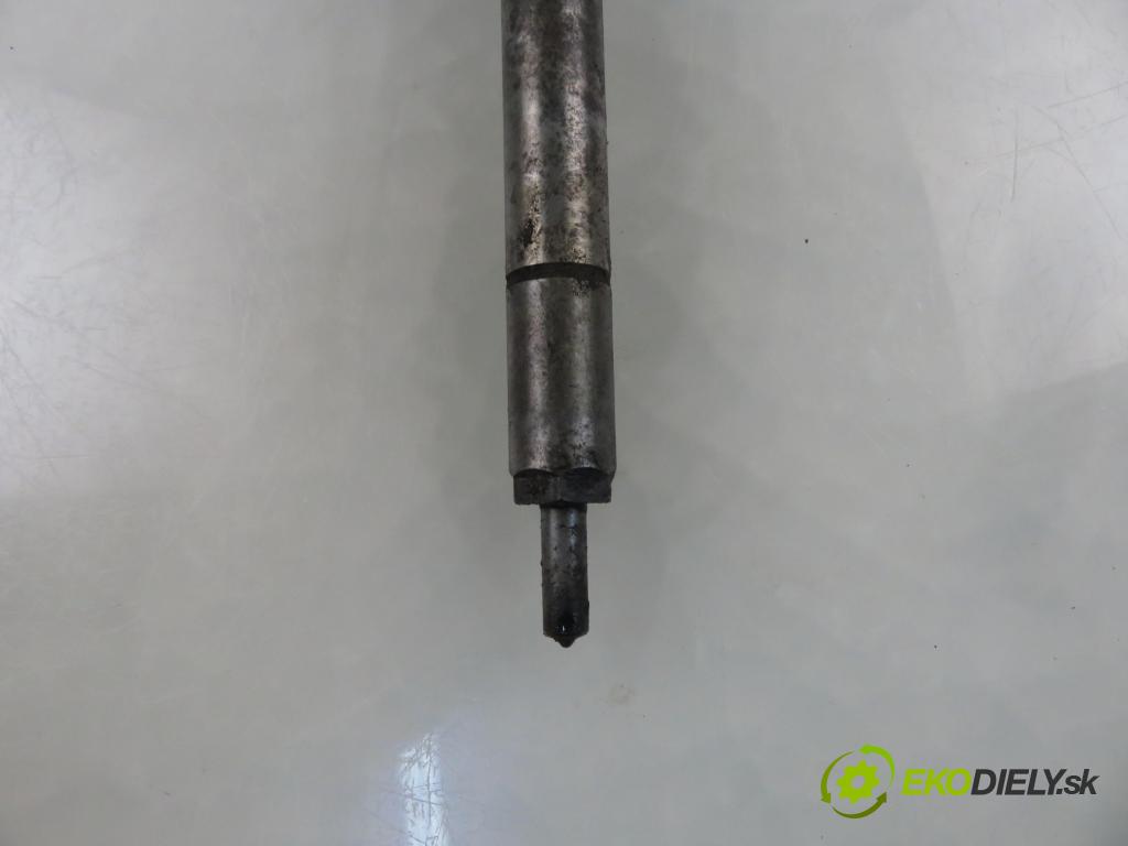 CITROEN C5 II (RC_) LIFTBACK 2006 100,00 2.0 HDi 136 - RHR (DW10BTED4) 1997,00 vstrekovač 9657144580 (Vstrekovač paliva)