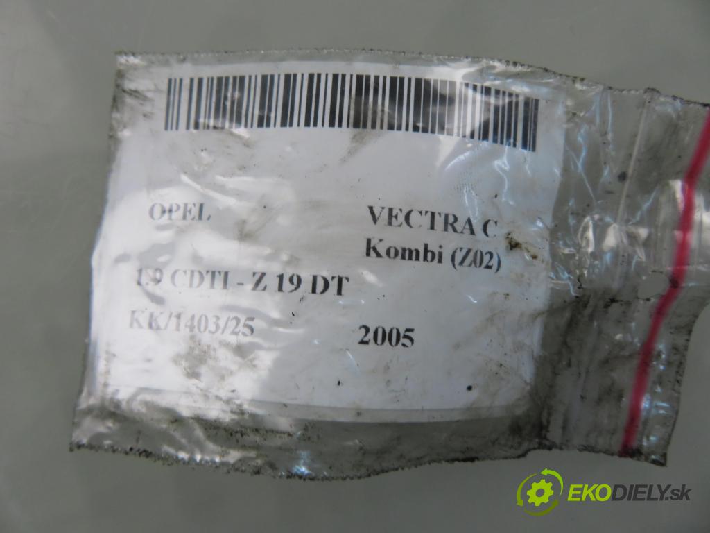 OPEL VECTRA C Kombi (Z02) KOMBI 2005 88,00 1.9 CDTI - Z 19 DT 1910,00 vstrekovač 0445110165 (Vstrekovač paliva)