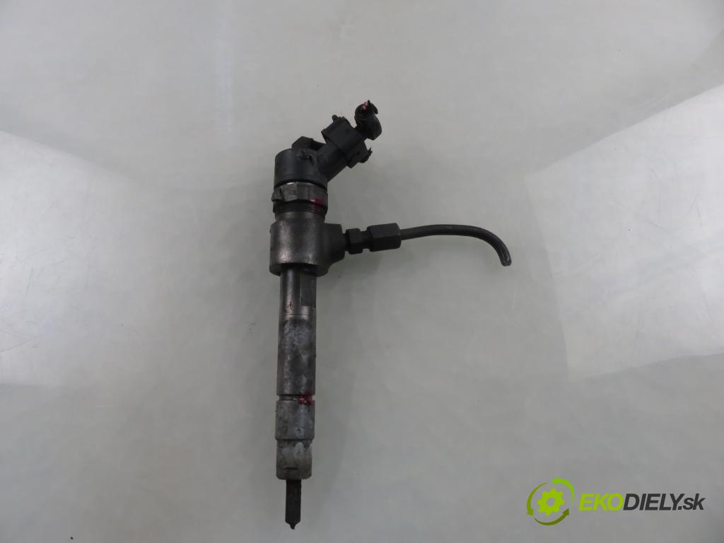 OPEL VECTRA C Kombi (Z02) KOMBI 2005 88,00 1.9 CDTI - Z 19 DT 1910,00 vstrekovač 0445110165 (Vstrekovač paliva)