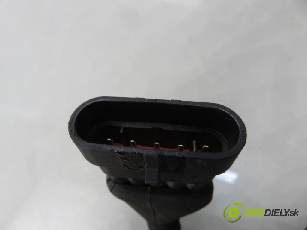 FIAT GRANDE PUNTO (199_) HB 2008 57,00 1.4 - 350 A1.000 1368,00 lišta vstřikovací IWP160 (Vstřikovací lišta)