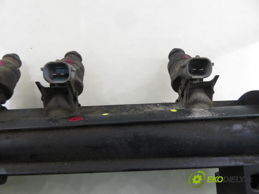 SEAT ALTEA (5P1) HB 2004 75,00 1.6 102 1595,00 lišta vstřikovací 06A906031BT ; 06A133317AC (Vstřikovací lišta)