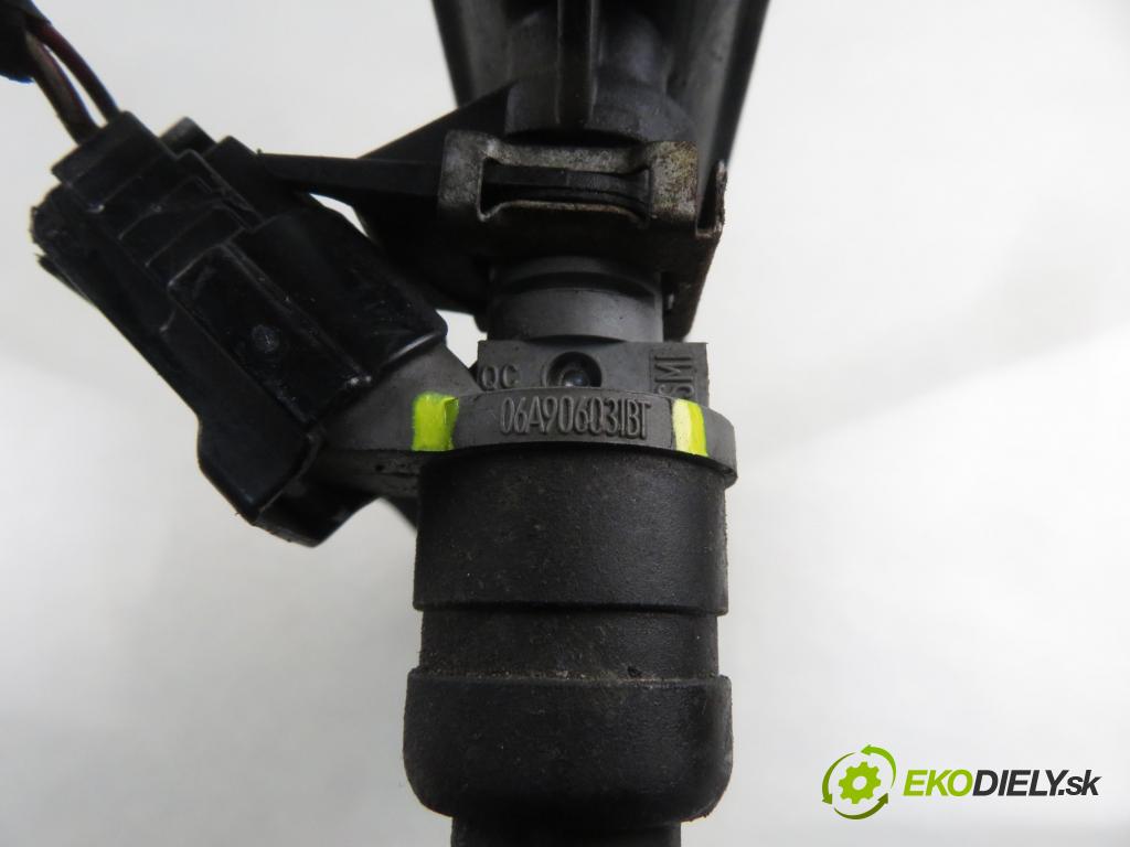 SEAT ALTEA (5P1) HB 2004 75,00 1.6 102 1595,00 lišta vstřikovací 06A906031BT ; 06A133317AC (Vstřikovací lišta)