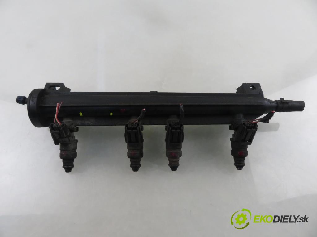 SEAT ALTEA (5P1) HB 2004 75,00 1.6 102 1595,00 lišta vstřikovací 06A906031BT ; 06A133317AC (Vstřikovací lišta)