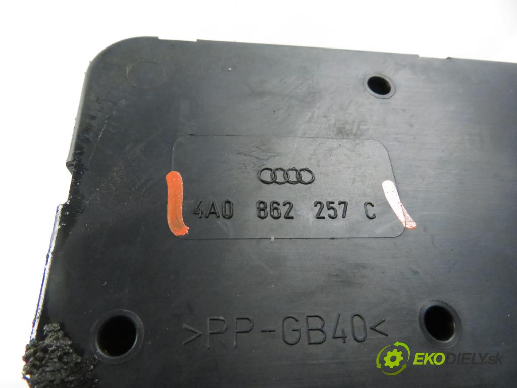 AUDI 80 (8C, B4) SEDAN 1992 66,00 1.9 TDI - 1Z 1896,00 pumpa zámku centrálneho 4A0862257C