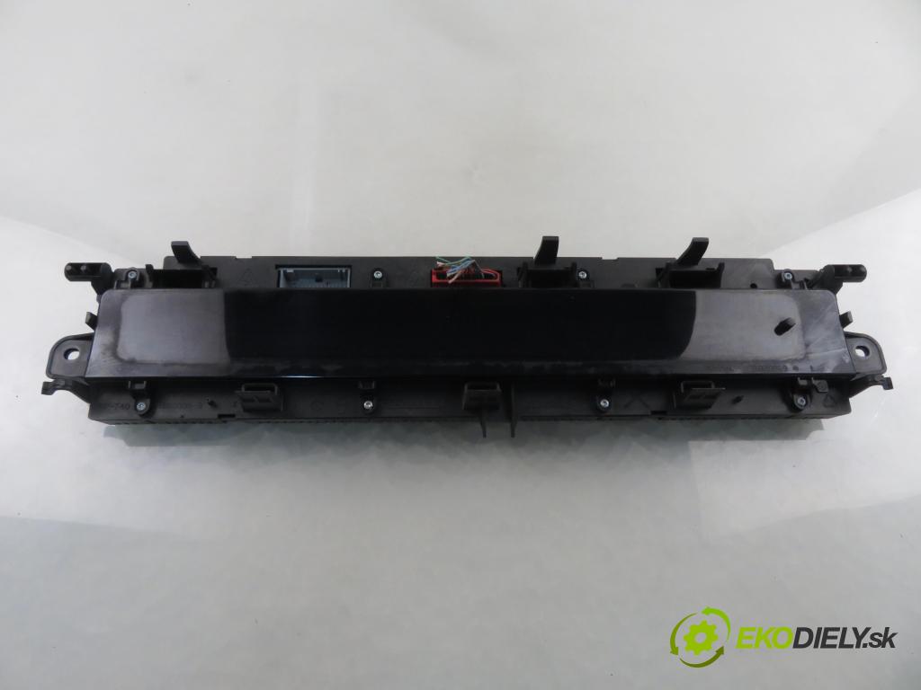 RENAULT SCENIC II (JM0/1_) MINIVAN 2004 83,00 1.6 (JM0C, JM0J, JM1B) - K4M 782 1598,00 Prístrojovka elektrický P8200451505A