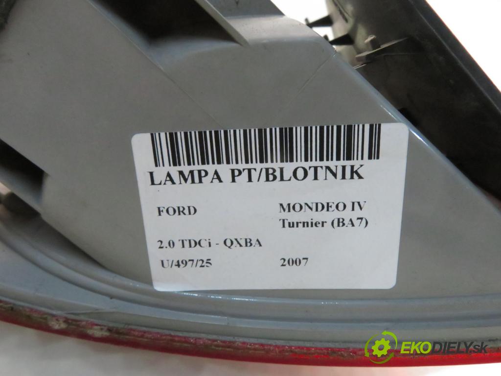 FORD MONDEO IV Turnier (BA7) KOMBI 2007 103,00 2.0 TDCi - QXBA 1997,00 Svetlo pravé zadné 7S7113404B