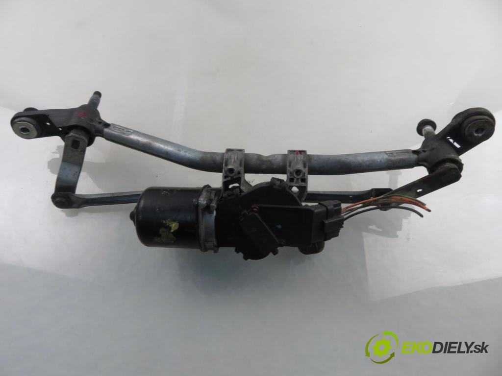 RENAULT CLIO III (BR0/1, CR0/1) HB 2006 63,00 1.5 dCi 86 - K9K 766 1461,00 Motorček stieračov 54523611