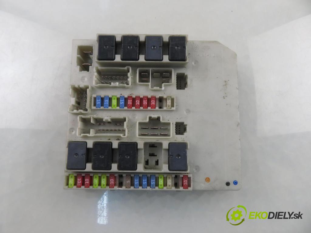 RENAULT CLIO III (BR0/1, CR0/1) HB 2006 63,00 1.5 dCi 86 - K9K 766 1461,00 MODUL BSI 356231D