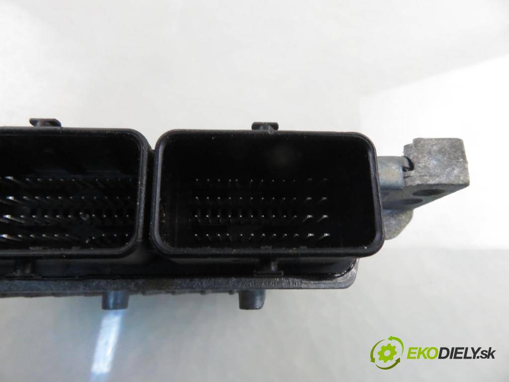 FORD MONDEO IV Turnier (BA7) KOMBI 2007 103,00 2.0 TDCi - QXBA 1997,00 Riadiaca jednotka Motor 7G9112A650DF ; 5WS40594E