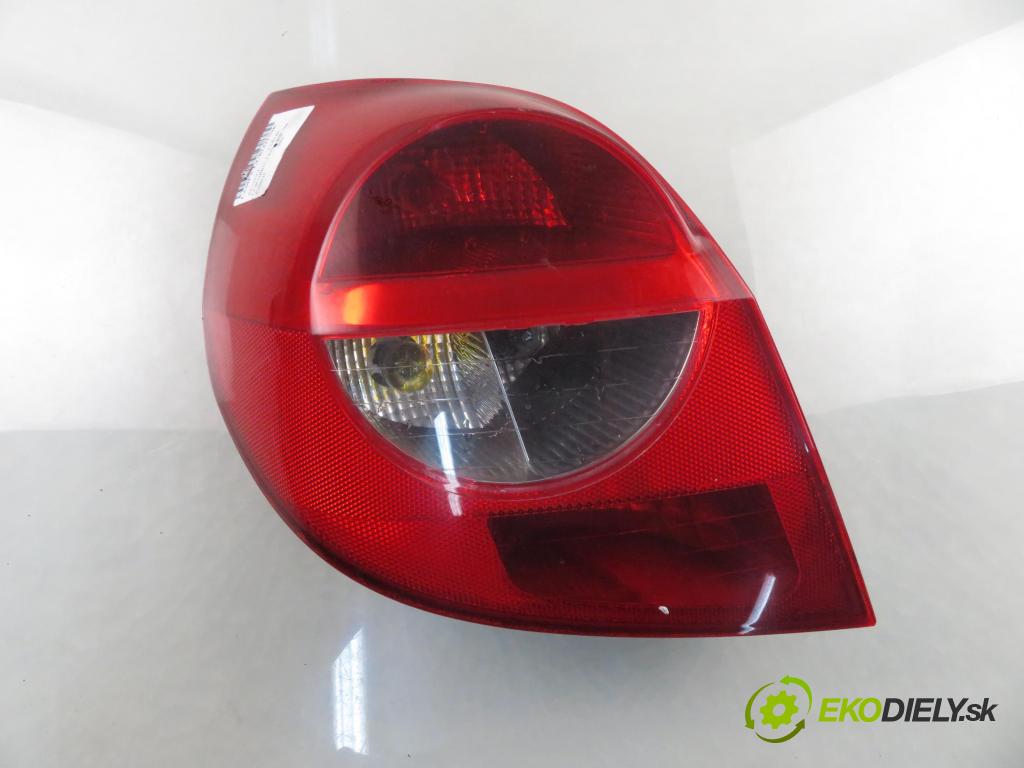 RENAULT CLIO III (BR0/1, CR0/1) HB 2006 63,00 1.5 dCi 86 - K9K 766 1461,00 světlo levé zadní 