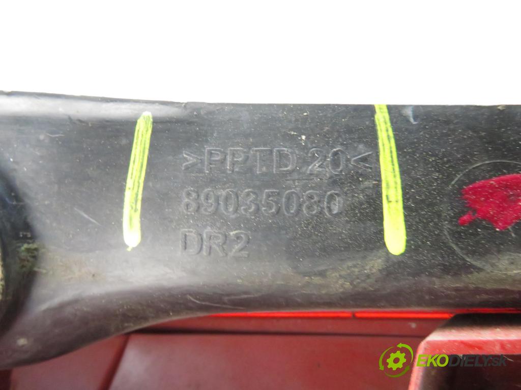 RENAULT CLIO III (BR0/1, CR0/1) HB 2006 63,00 1.5 dCi 86 - K9K 766 1461,00 Svetlo pravé zadné 89035080