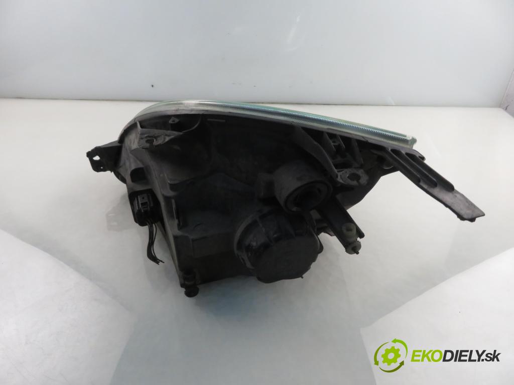 FORD FIESTA V (JH_, JD_) HB 2004 50,00 1.4 TDCi 68 - F6JB 1399,00 Svetlo PP