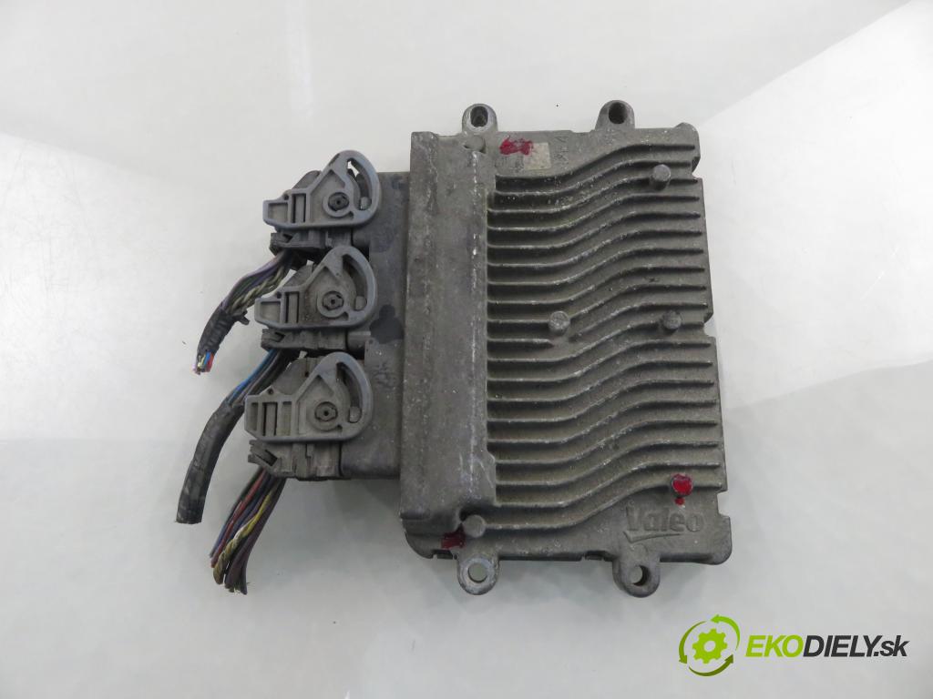 PEUGEOT 206 liftback (2A/C) HB 2006 55,00 1.4 75 - KFW 1360,00 Riadiaca jednotka Motor SW9663394480 ; 215859444A