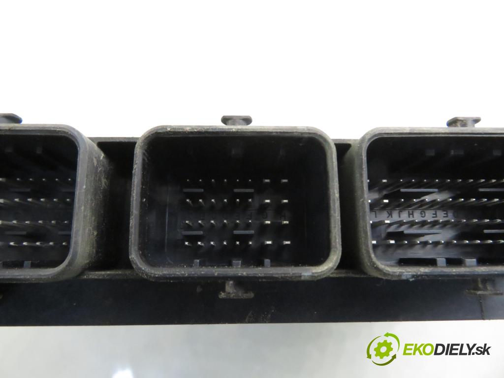 PEUGEOT 206 liftback (2A/C) HB 2006 55,00 1.4 75 - KFW 1360,00 Riadiaca jednotka Motor SW9663394480 ; 215859444A