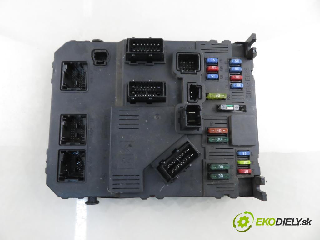 PEUGEOT 206 liftback (2A/C) HB 2006 55,00 1.4 75 - KFW 1360,00 MODUL BSI 9657999780