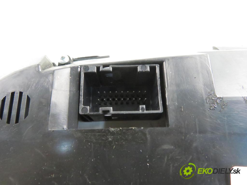 FIAT DOBLO nadwozie wielkoprzestrzenne (MPV) (119_, 223_) KOMBIVAN 2006 88,00 1.9 D Multijet - 186 A9.000 1910,00 Prístrojovka elektrický 51761688