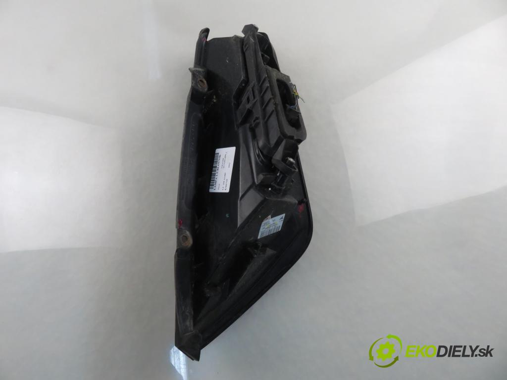FIAT GRANDE PUNTO (199_) HB 2012 57,00 1.4 - 350 A1.000 1368,00 Svetlo ľavé zadné 51927095