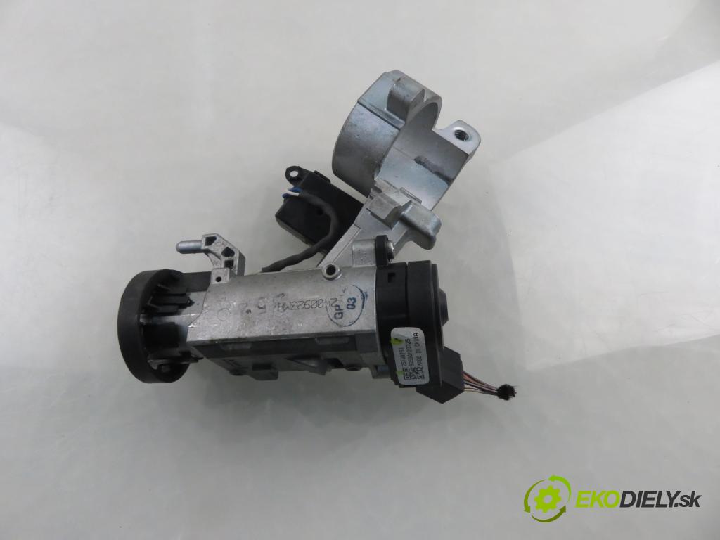 OPEL INSIGNIA A (G09) LIFTBACK 2009 96,00 2.0 CDTI (68) - A 20 DTJ 1956,00 spinačka 25799293 ; F00HJ00363 (Spínacia skrinka)