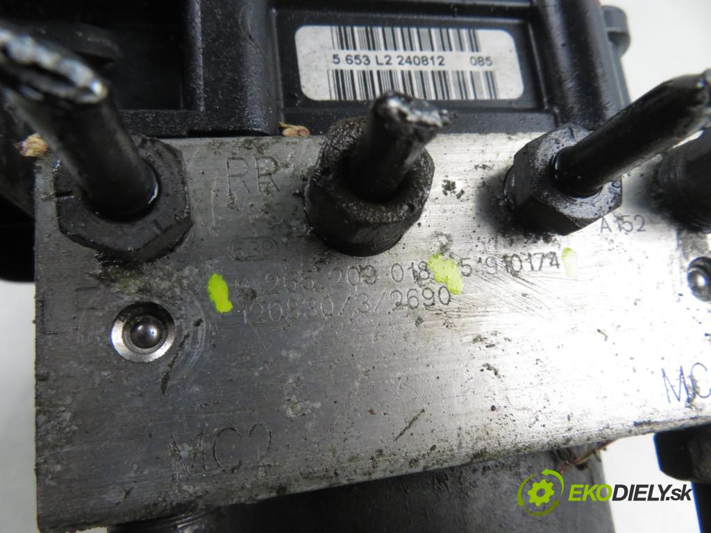 FIAT GRANDE PUNTO (199_) HB 2012 57,00 1.4 - 350 A1.000 1368,00 Pumpa ABS 0265801176 ; 0265209018 ; 51910174 (Pumpa ABS)