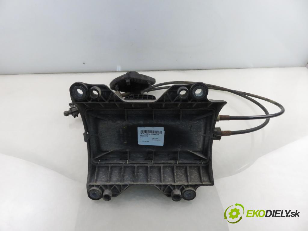 FIAT GRANDE PUNTO (199_) HB 2012 57,00 1.4 - 350 A1.000 1368,00 ZVEDÁK: 6071990002