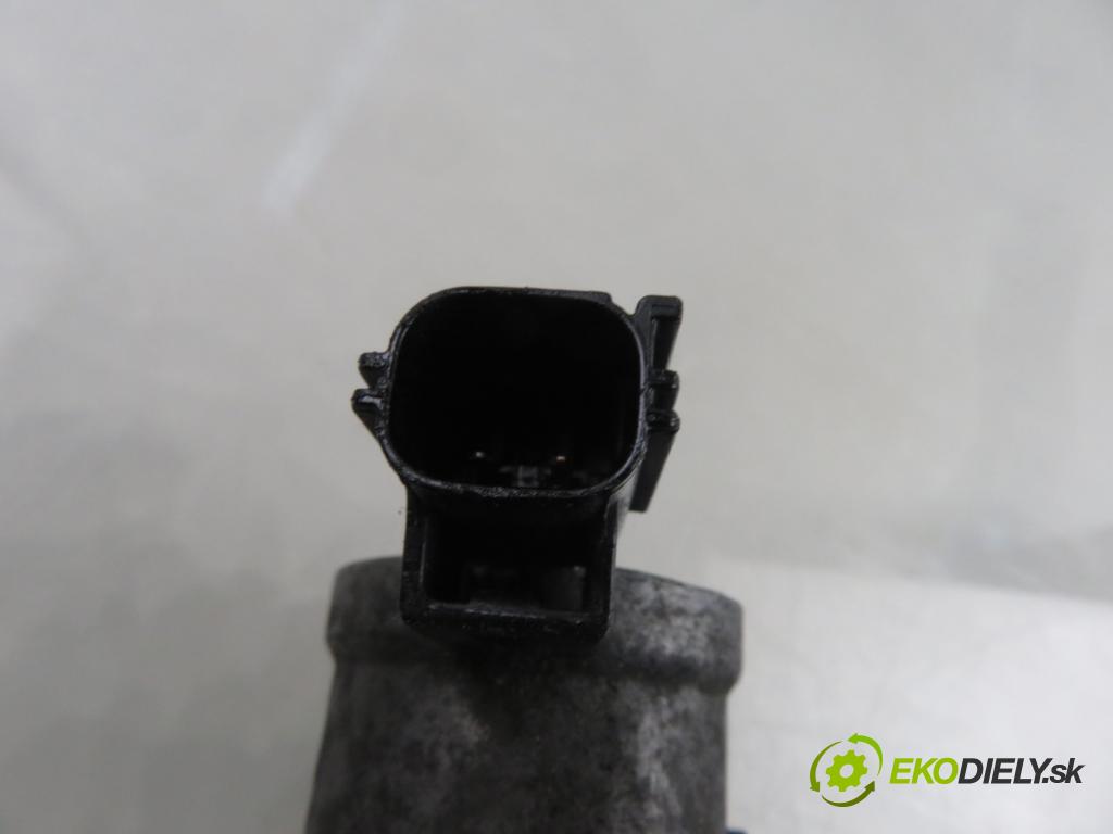 VOLVO V40 Kombi (645) KOMBI 2001 80,00 1.6 - B 4164 S2 1587,00 Motorček krokový 1385097 (Motorček krokový)