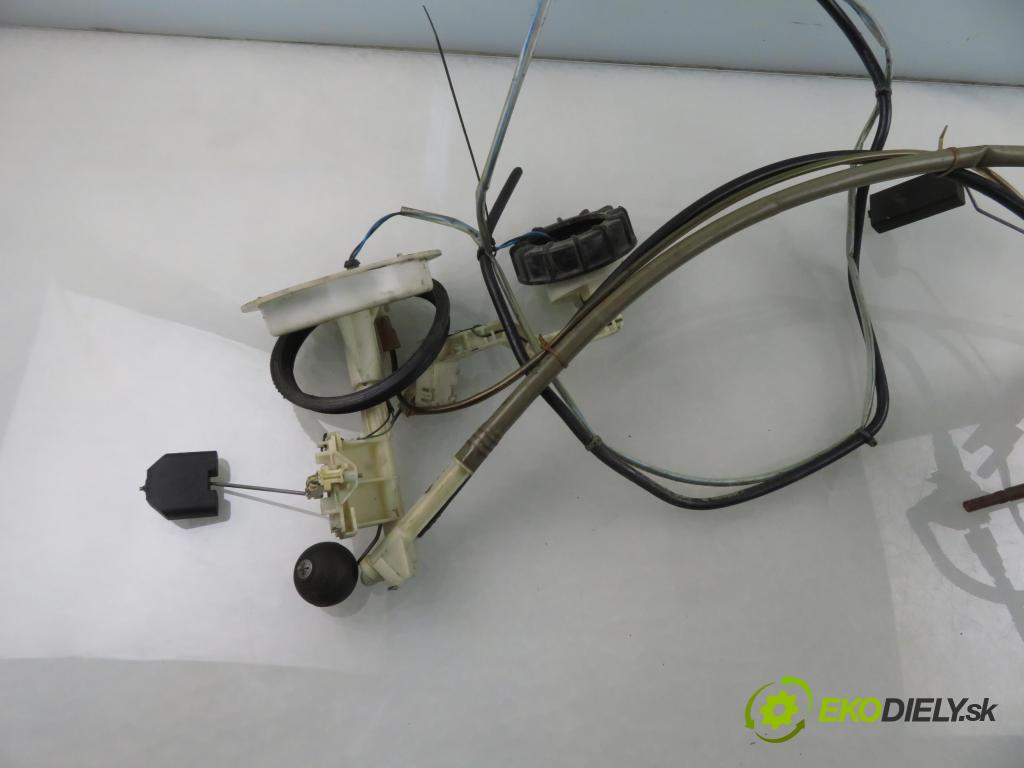 AUDI A6 (4B2, C5) SEDAN 1999 142,00 2.8 quattro - ACK 2771,00 Pumpa paliva 8E0906087E ; 4B0201318B ; 4B0201317A