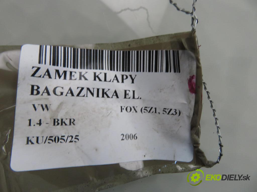 VW FOX (5Z1, 5Z3) HB 2006 55,00 1.4 - BKR 1390,00 zámok dverí kufor 5Z6827505L