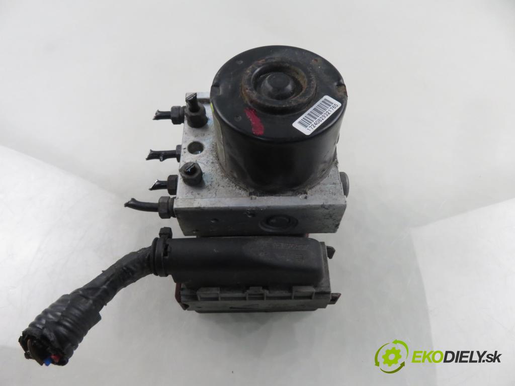 FIAT DOBLO nadwozie wielkoprzestrzenne (MPV) (119_, 223_) KOMBIVAN 2006 88,00 1.9 D Multijet - 186 A9.000 1910,00 pumpa ABS 10097016033 ; 51773386 ; 10020700794 (Pumpa ABS)